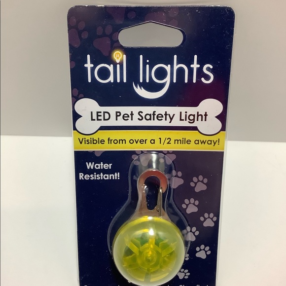 Tail Lights LED Pet Collar Leash Safety Light Collapsible 12oz Travel Bowl Set - Picture 6 of 7